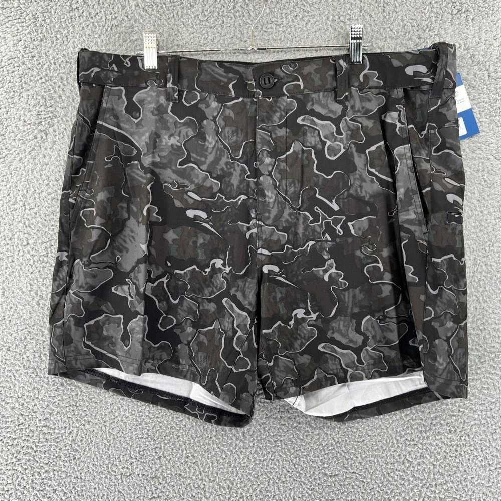 Huk Performance Fishing Shorts Mens 3XL Camo‎ Above The Knee 6” $65 MSRP NWT